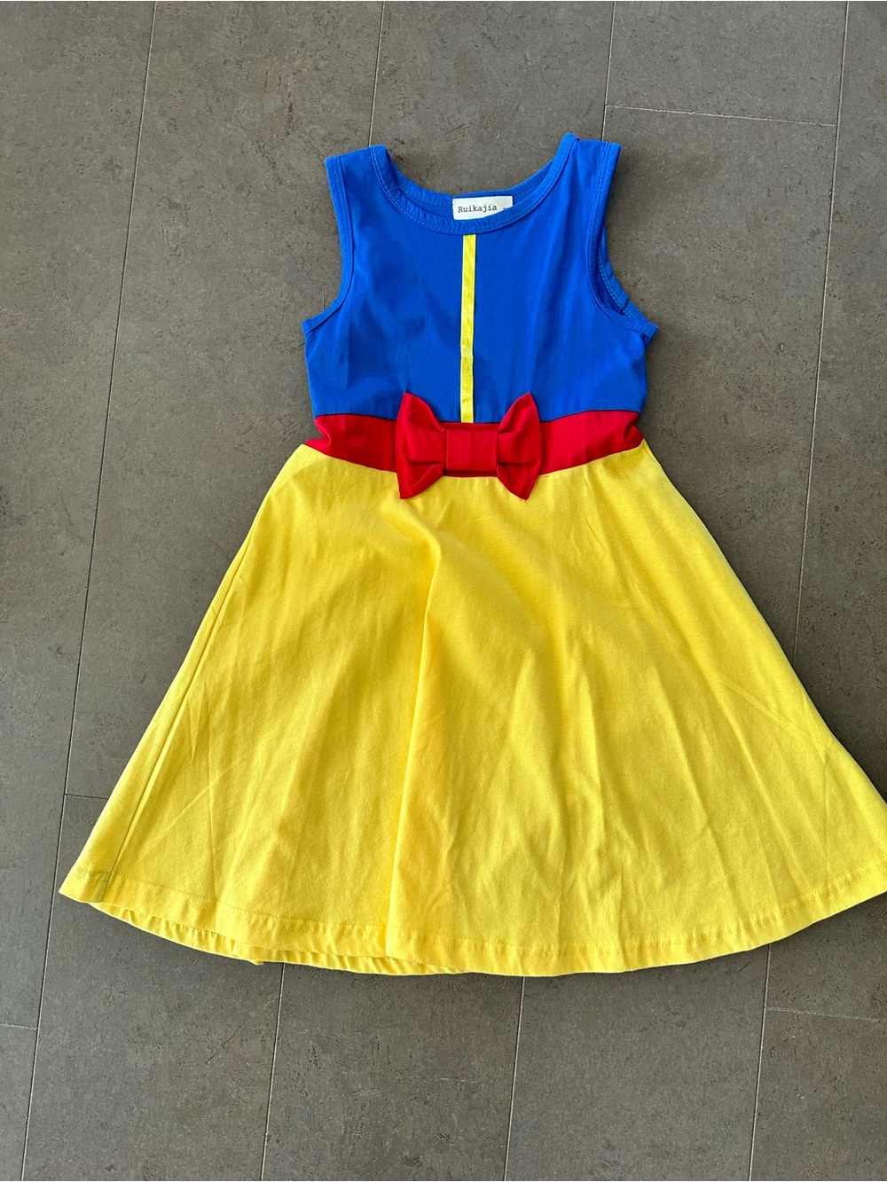 Snow White Princess Dress size 7